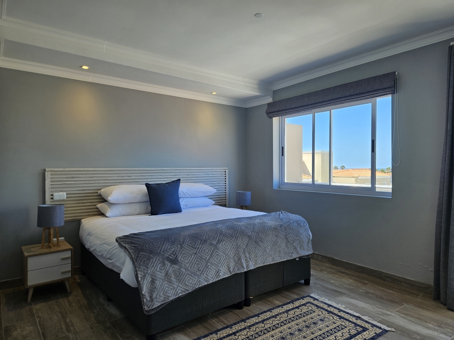 To Let 1 Bedroom Property for Rent in Port St Francis Eastern Cape